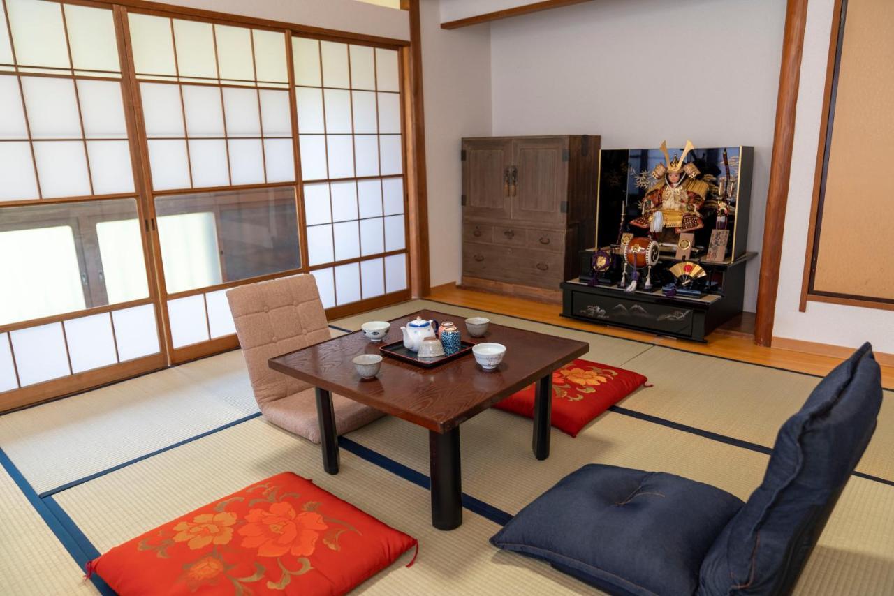 【箱根湯本】日本家屋・箱根湯本駅から徒歩15分、芸者教師の家 Хаконе Экстерьер фото